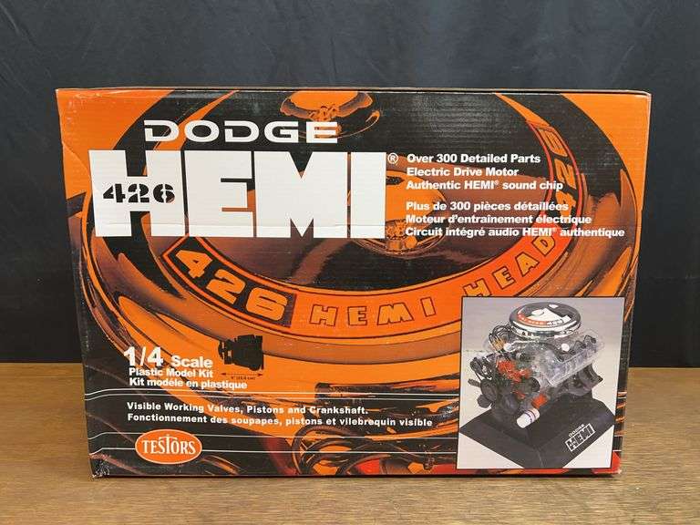 1/4 Dodge Hemi 426 Engine NIB Testors image
