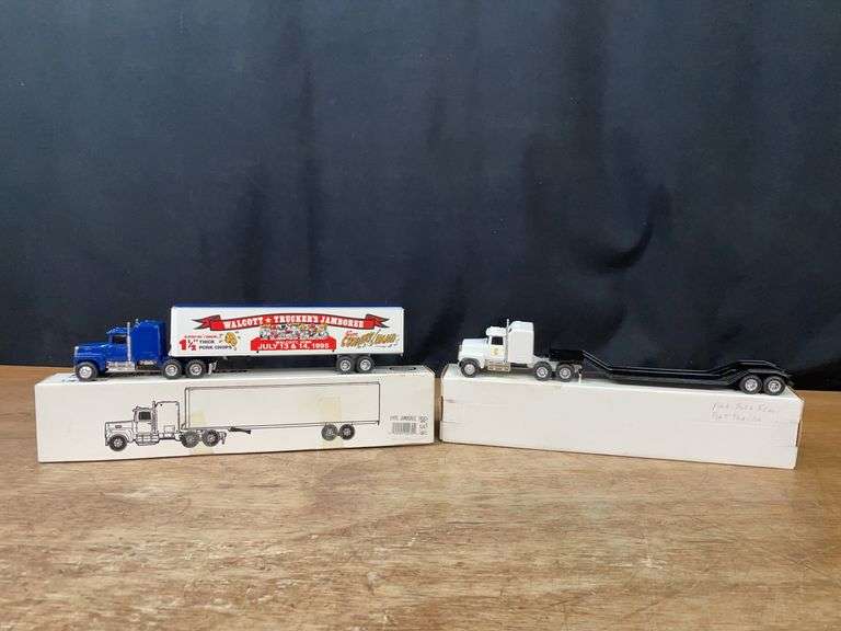 (2) 1/64 Semis NIB Ertl image