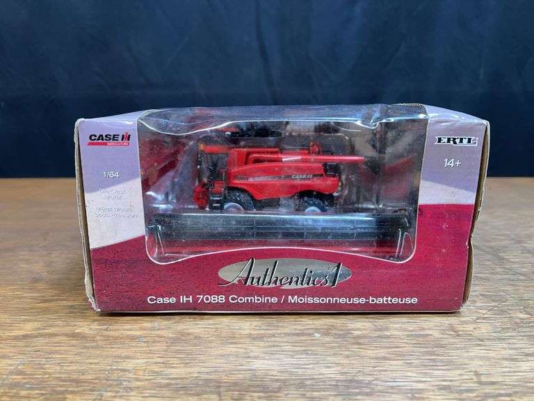 1/64 Case-IH 7088 Combine Authentics NIB Ertl image