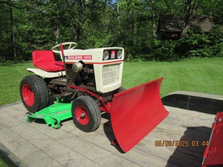 1967 Bolens 1050 Tractor w/ Mower Deck & Snow Blade image