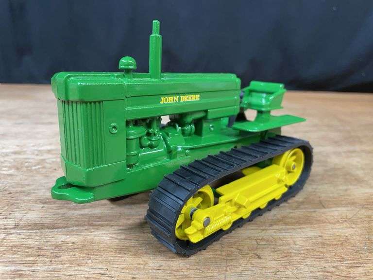 1/16 John Deere 40 Crawler Ertl image