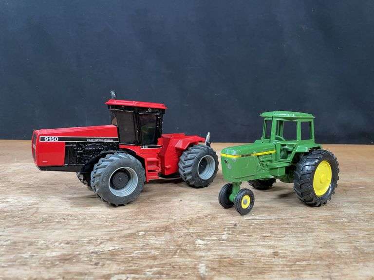 (2) 1/32 Case-IH 9150 + John Deere 4440 Ertl image