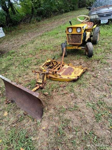 1965 Massey-Ferguson Executive w/ Deck & Blade image