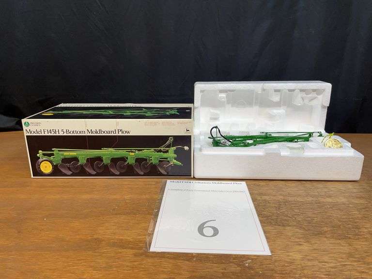 1/16 John Deere F145H Plow Precision NIB Ertl image