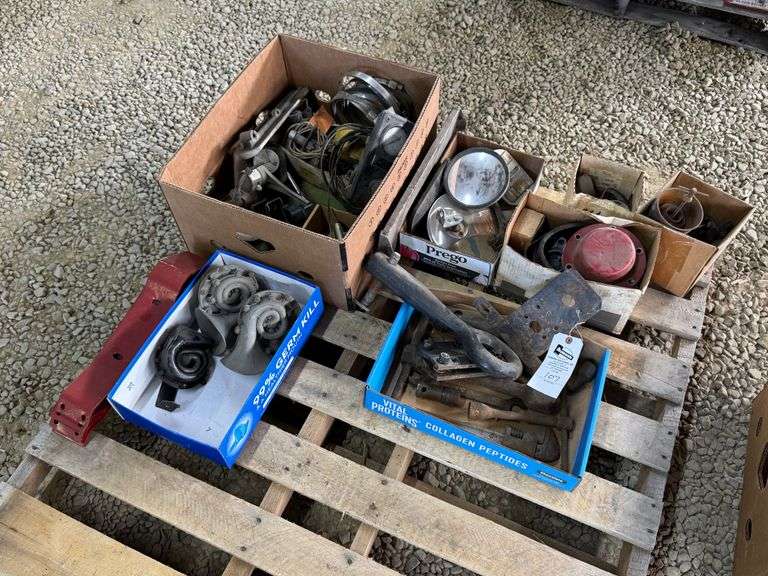 Horns, Mirrors, Misc image