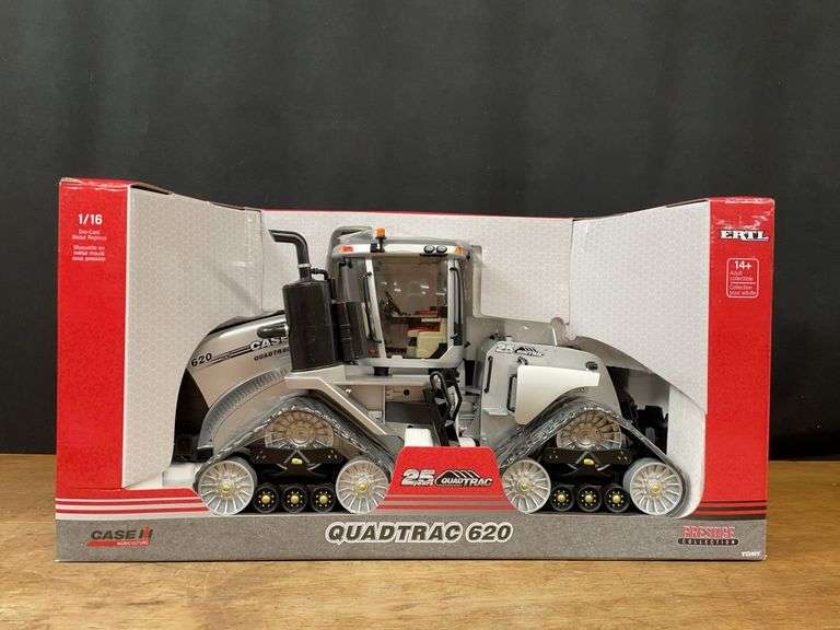 1/16 Case-IH Quadtrac 620 Prestige Silver NIB Ertl image