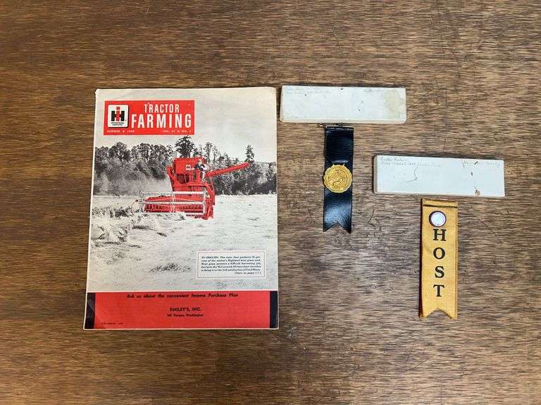 (3) IH Tractor Farming + Ribbons image