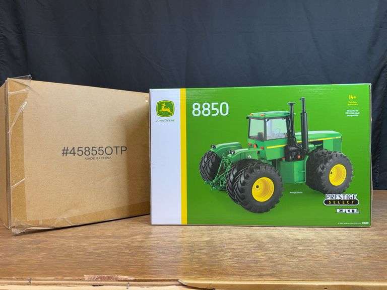 1/16 John Deere 8850 Prestige NIB Ertl image