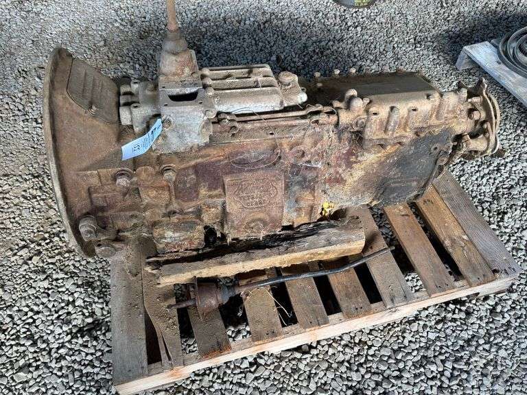 Mack Quadruplex Transmission image