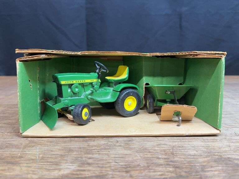 1/16 John Deere 140 L&G Set NIB Ertl image