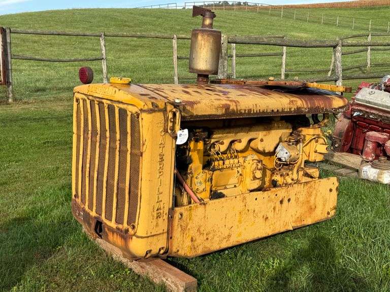 Caterpillar 318 Engine image