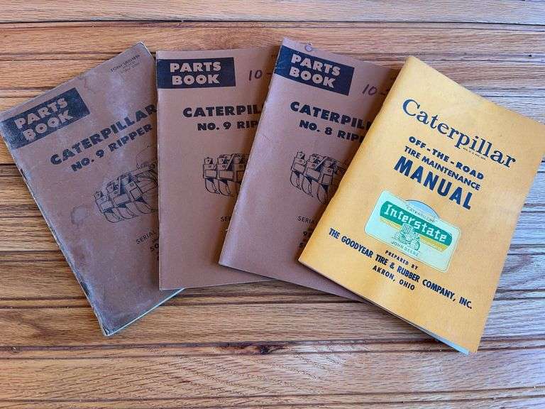 (4) Caterpillar Manuals image