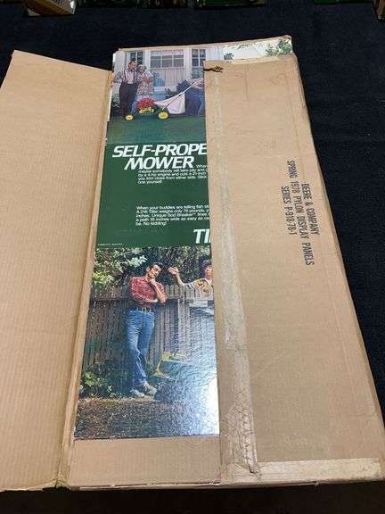 1978 John Deere Dealership Display Panels Kit NIB image