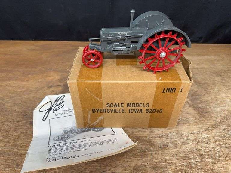 1/16 Case CC NIB SM image