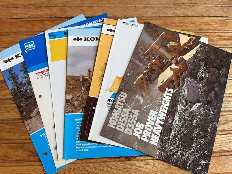 (7) Komatsu Crawler Sales Literature image