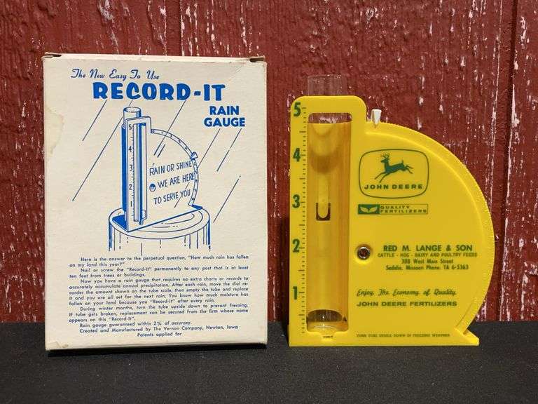 John Deere Fertilizers Rain Gauge NIB image