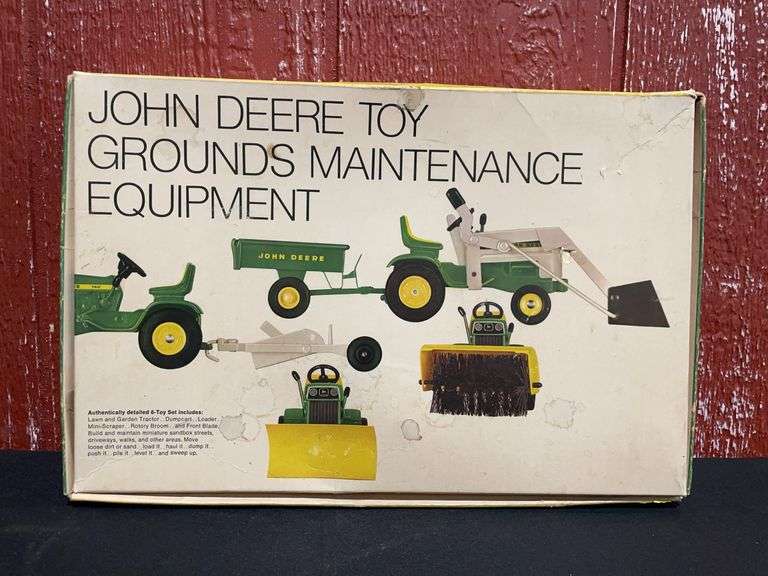 1/16 John Deere L&G Grounds Maintenance Set NIB Ertl image