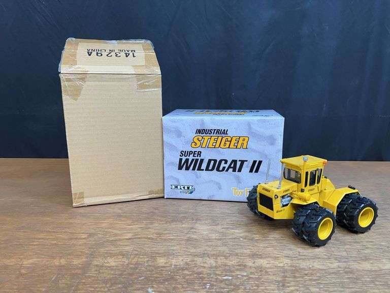 1/32 Steiger Super Wildcat II Industrial NIB Ertl image