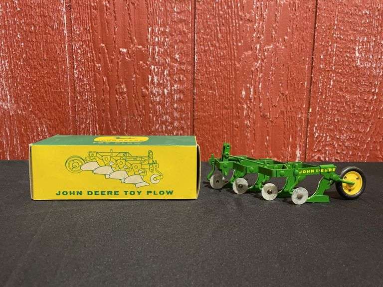 1/16 John Deere Plow NIB Eska image