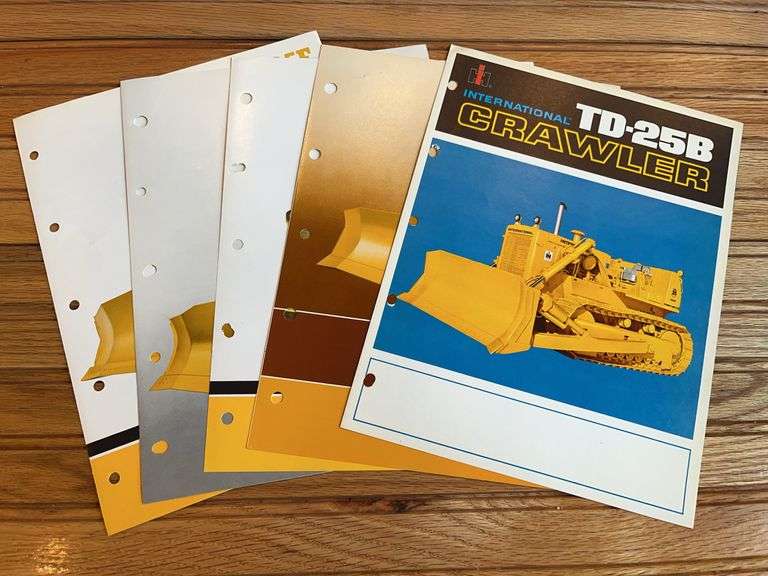 (5) International Crawler Sales Literature image