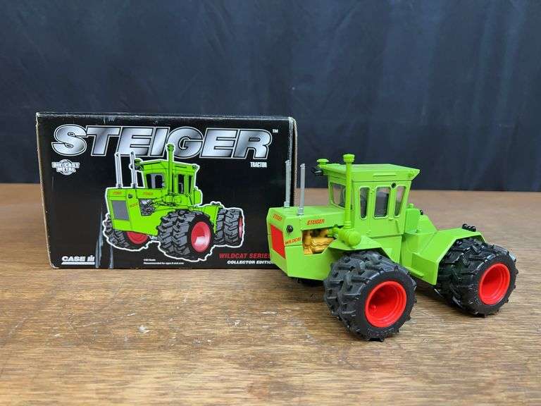 1/32 Steiger Wildcat 30th Anniversary NIB Ertl image