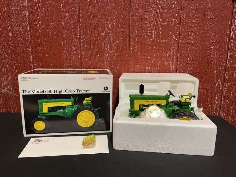 1/16 John Deere 630 Hi-Crop Precision Collectors Center NIB Ertl image