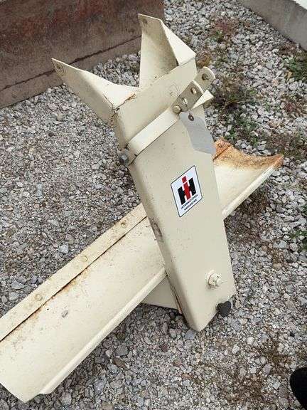 Cub Cadet Rear Blade image