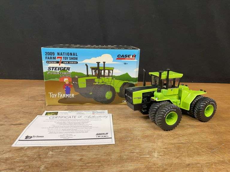 1/32 Steiger Panther KM-325 2009 NFTS NIB Ertl image