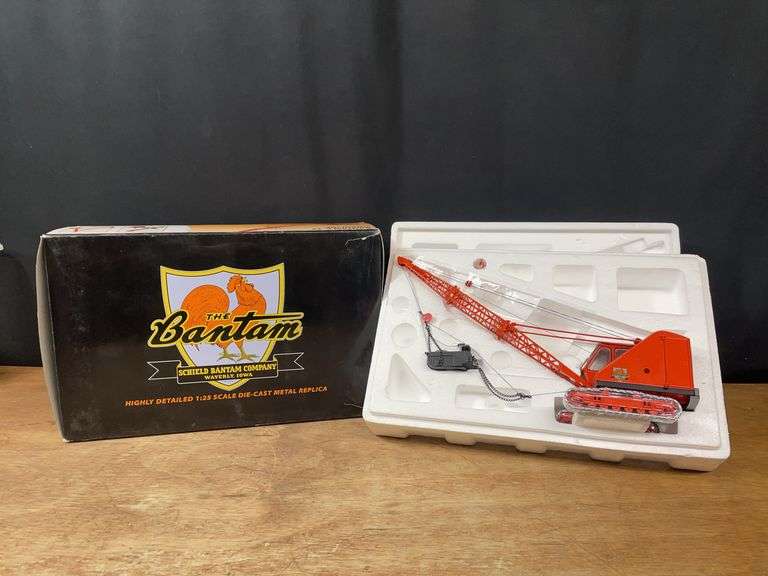 1/25 Bantam C-35 Dragline NIB SC image