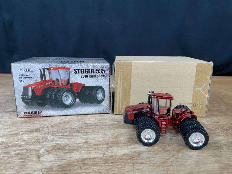 1/64 Case-IH Steiger 535 2010 Farm Show Red Chrome NIB Ertl image