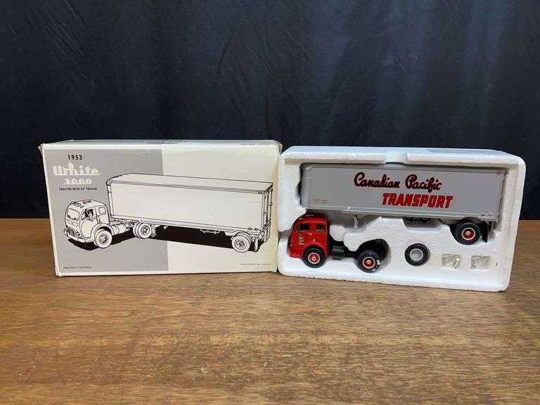 1/34 White 3000 Canadian Pacific Transport Semi NIB 1st Gear image