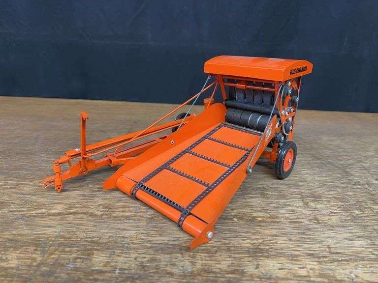 1/16 AC Roto-Baler Weber image