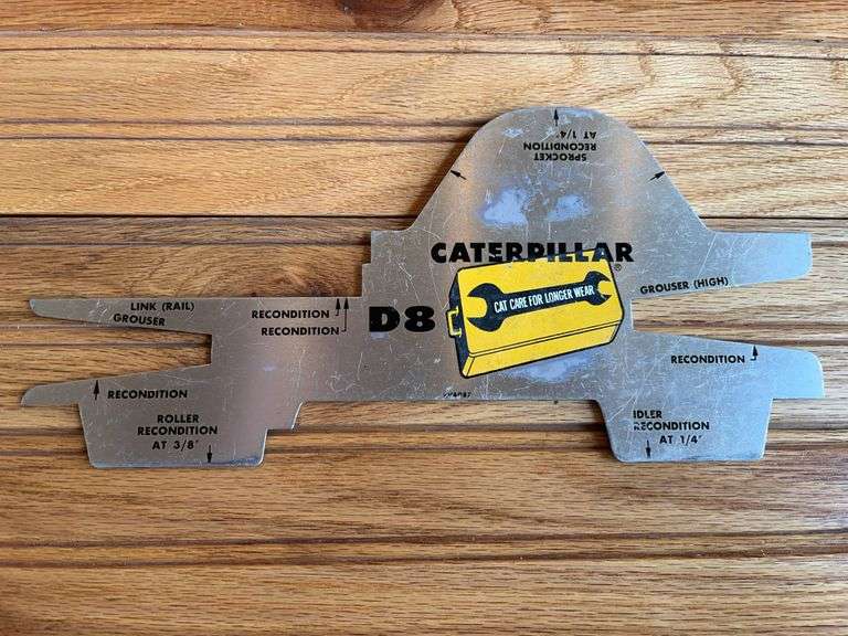Caterpillar D8 Track Wear Gauge image