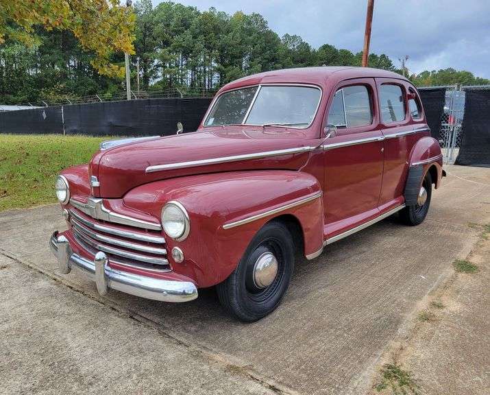 1948 Ford Sedan image