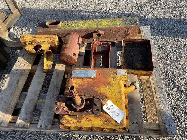 Caterpillar + Manitowoc Parts image