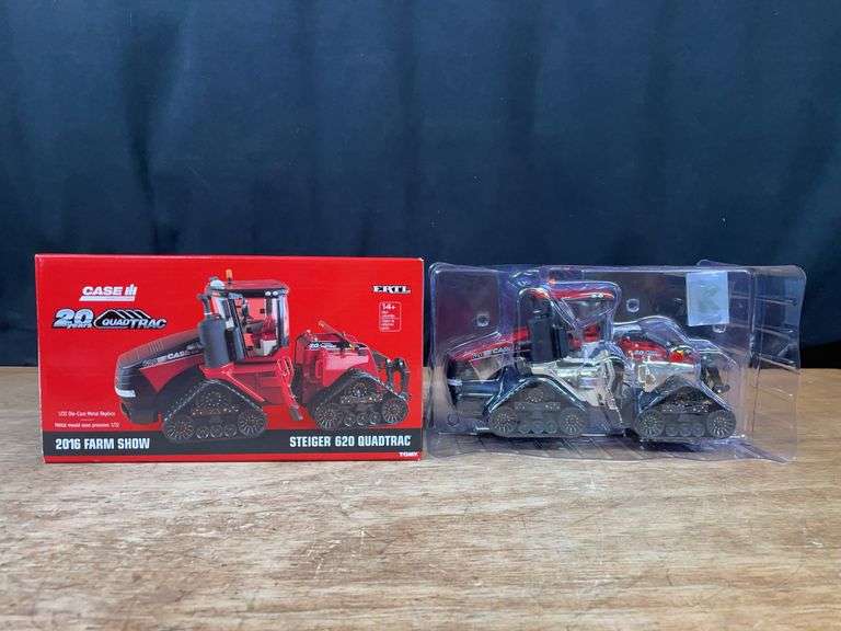 1/32 Case-IH Steiger 620 Quadtrac 2016 Farm Show Chrome NIB Ertl image