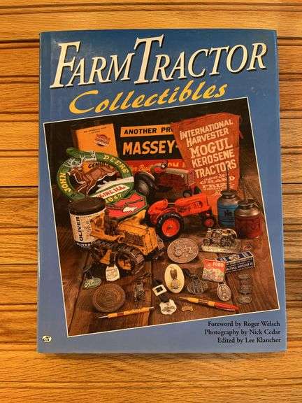 Farm Tractor Collectibles Book image
