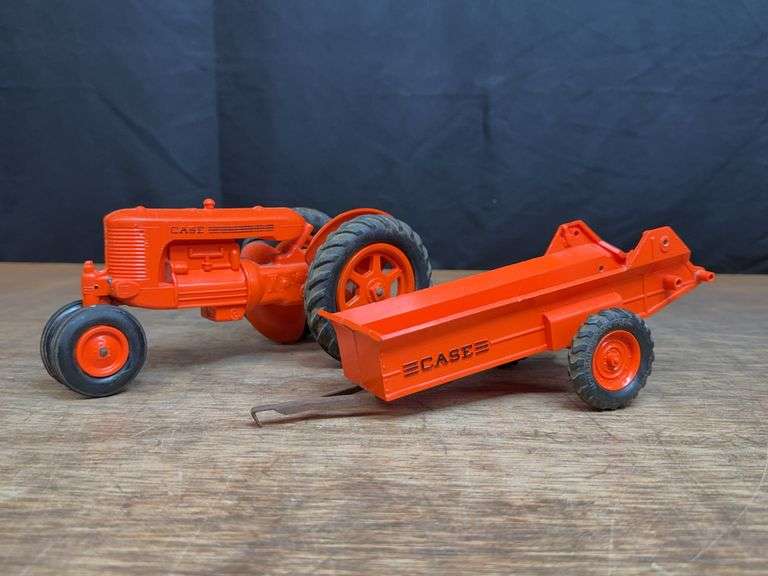 (2) 1/16 Case SC + Spreader Monarch image