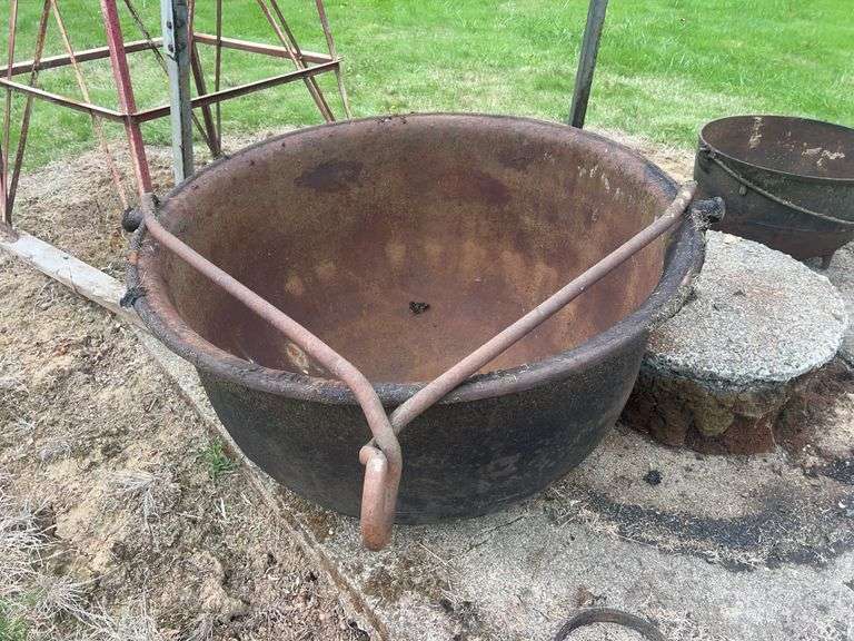 Cast Iron Kettle image