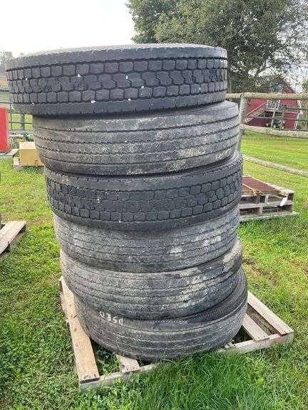 (5) 11R24.5 Tires image