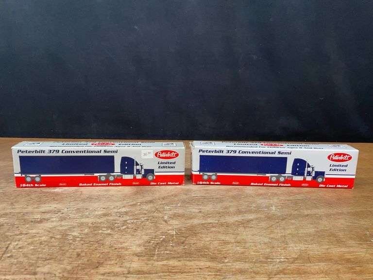 (2) 1/64 Golden Harvest + Excel Semis NIB SC image