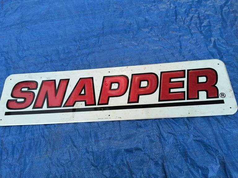 Snapper SST Embossed Sign image