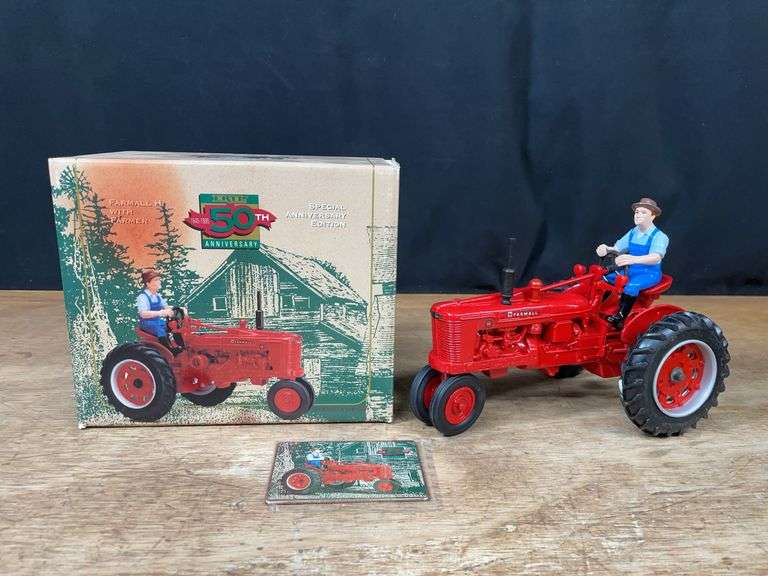 1/16 Farmall H 50th Anniversary NIB Ertl image