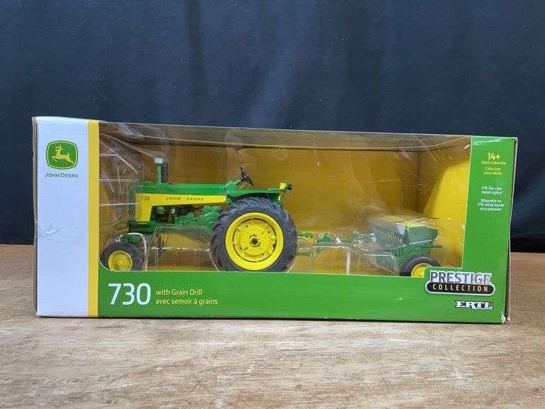 1/16 John Deere 730 + Grain Drill Prestige NIB Ertl image