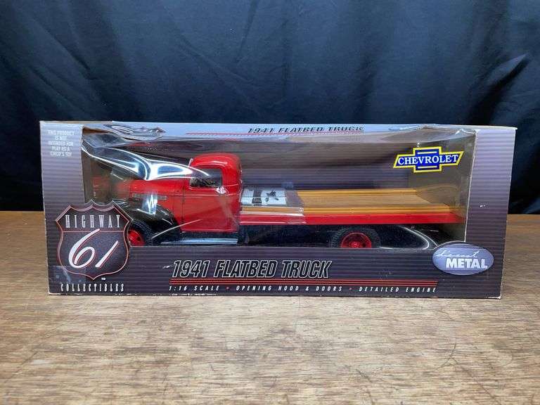 1/16 Chevrolet Flatbed Truck NIB DCP image