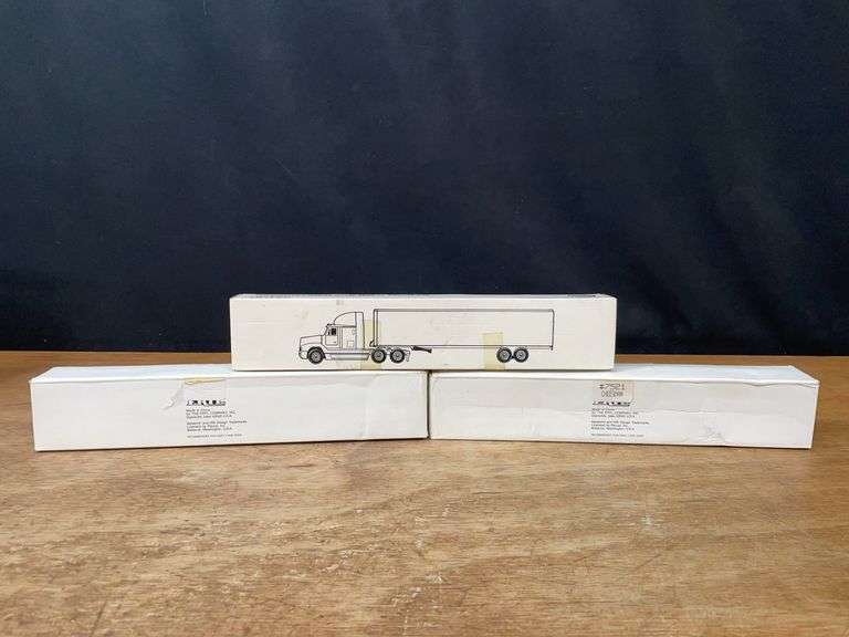 (3) 1/64 Semis NIB Ertl image