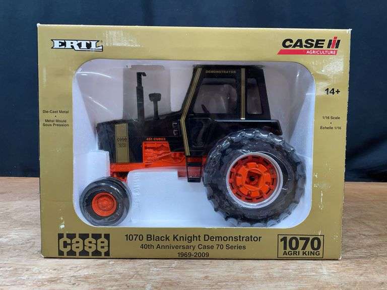 1/16 Case 1070 Black Knight 40th Anniversary NIB Ertl image