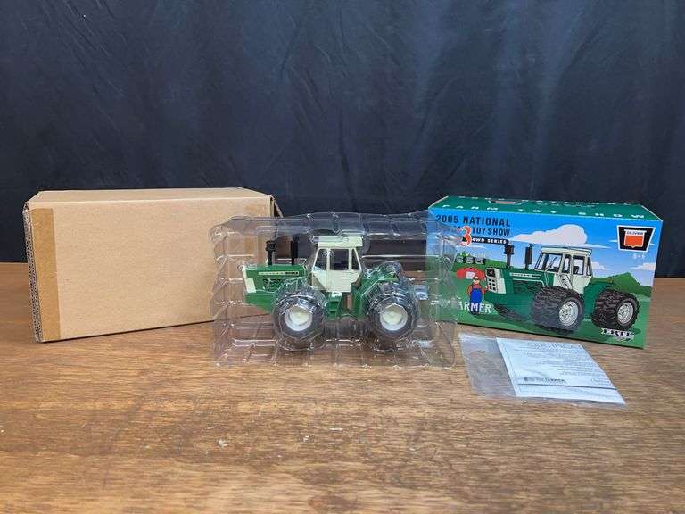 1/32 Oliver 2655 2005 NFTS NIB Ertl image