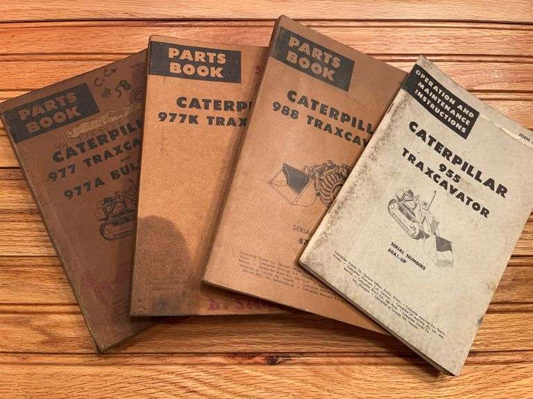 (4) Caterpillar Traxcavator Manuals image