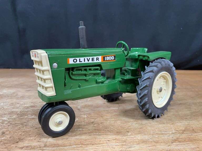 1/16 Oliver 1800 Ertl image
